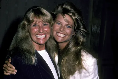 Christie Brinkley and her mom in 1983