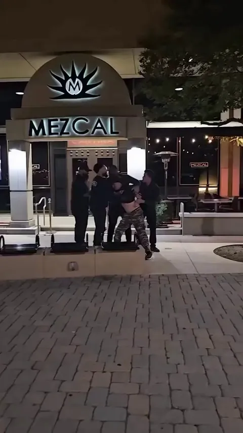 Bro had to step in with that Raiď