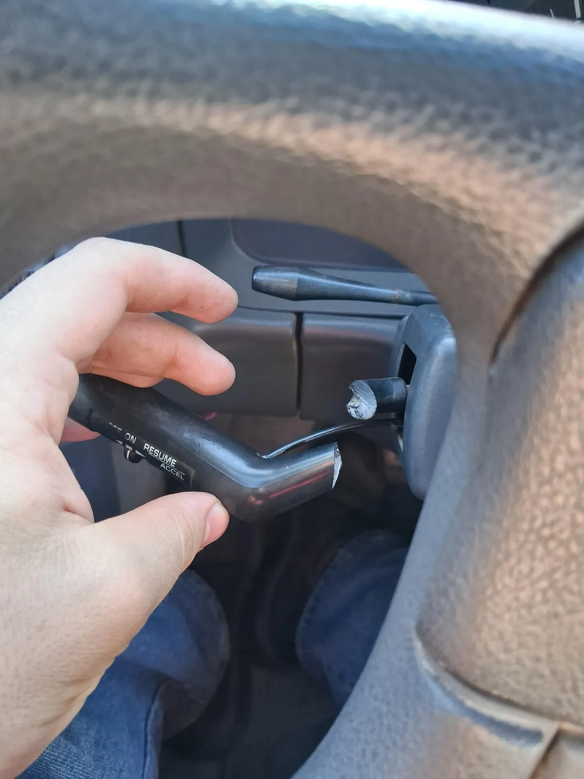 My turn signal snapped