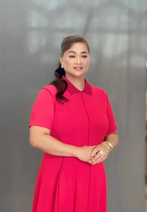 The Discayas didn’t build an empire, it was handed by the Eusebio dynasty through rigged gov’t contracts.