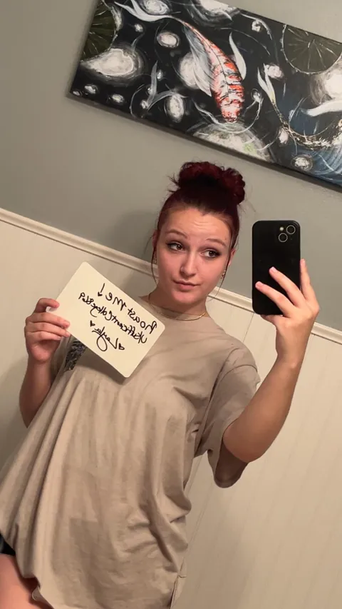 19f Roast and toast me 🥀