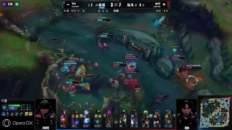 [Worlds 2025: T1 vs KT] Faker smiles after a nail biting team fight