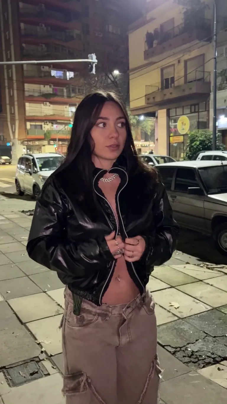 what would u say if I did this in front of u?