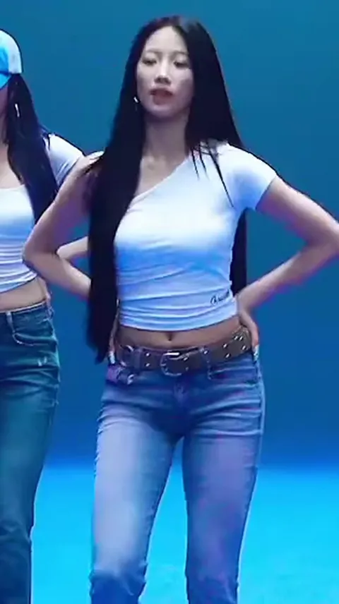 Le Sserafim - Kazuha