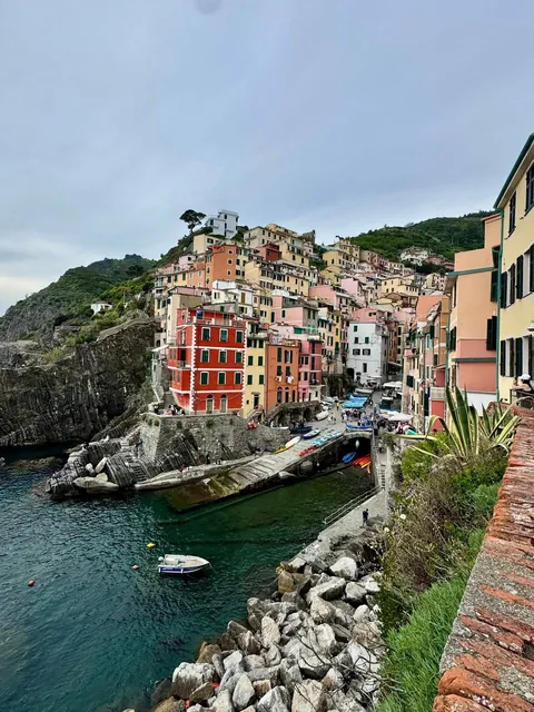 Hiking Cinque Terra Italy, the best longest day!