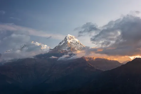 ITAP of a big mountain in Nepal