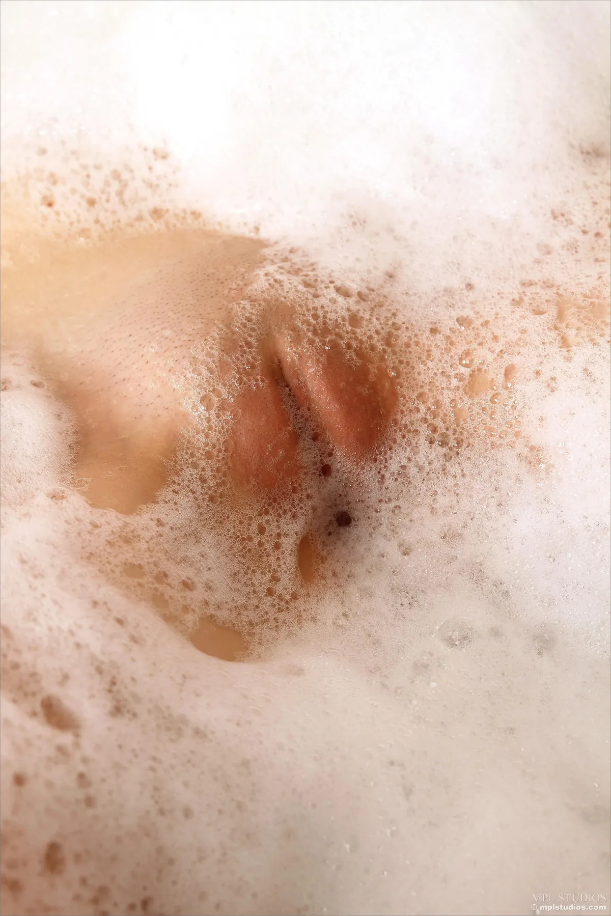 Emily Bloom - Sudsy Surprise