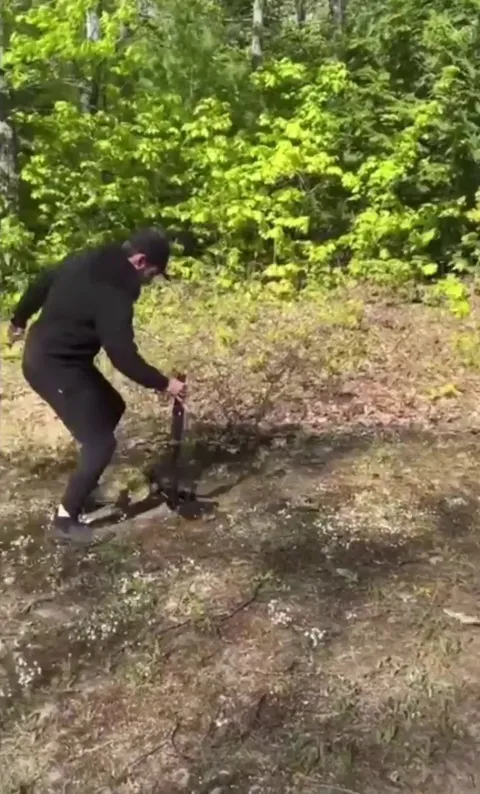 A slow-motion running duckling