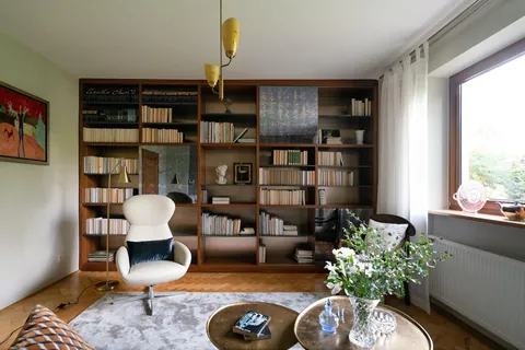 Book corner of a house near Tarnów, Poland. [1280x853]