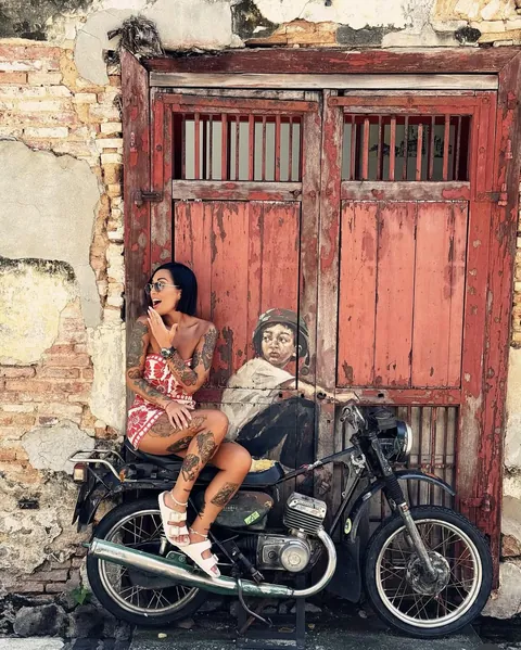 Street Cruise, Yurena Lo, photography, 2025