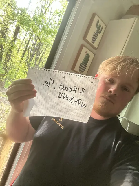 20M plumber from Arkansas Do your worst. Roast me.