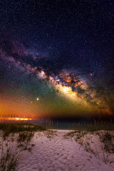 Beautiful view of the Milky Way over Pensacola Beach, FL!