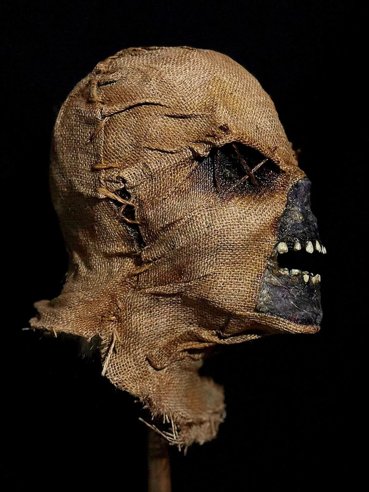 The newest member of the hessianhorrors family "Grave Husk"