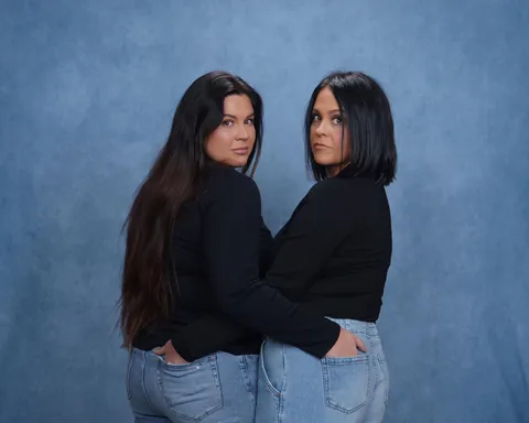 We finally did the awkward sibling photo sesh at JCPenny as a gift to our parents. 10/10 Recommend 🫶