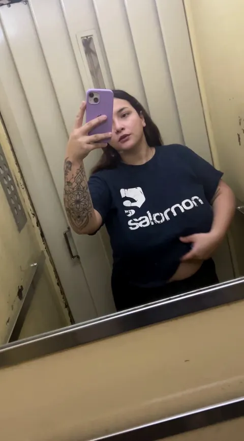 it turns me on revealing my tits in an public elevator