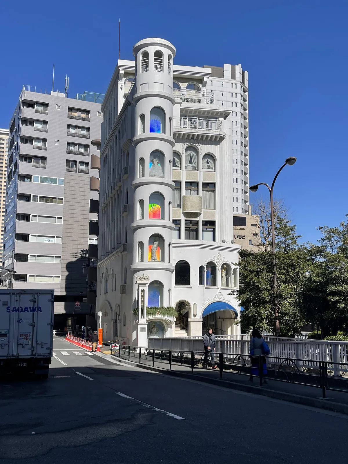 This cool building I found in tokyo