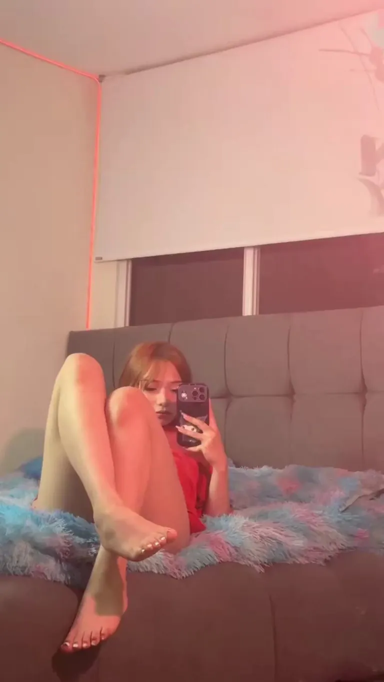 hope Im worth a second glance