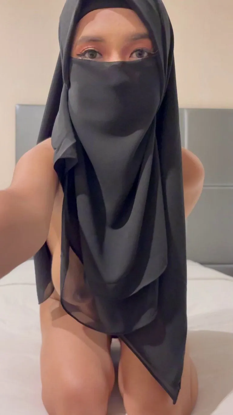 Every wiggle meant to drive you insane