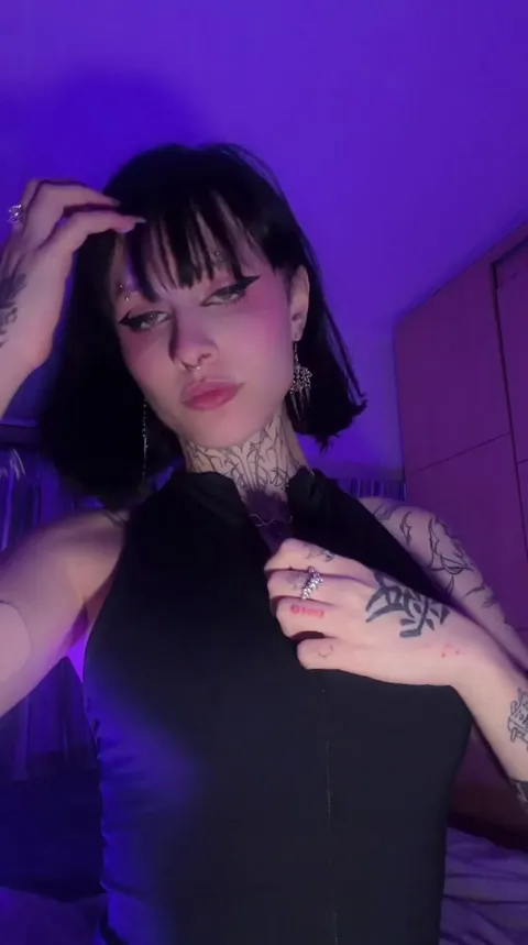 Reveal the softest, most beautiful tits…