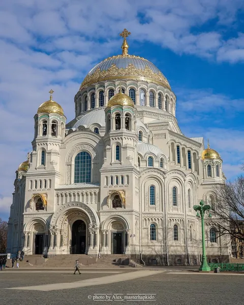 Churches and cathedrals of Saint Petersburg and its suburbs