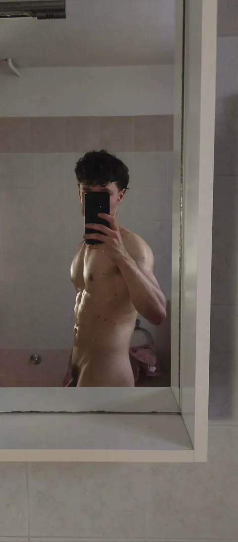 26 bi selfsucker