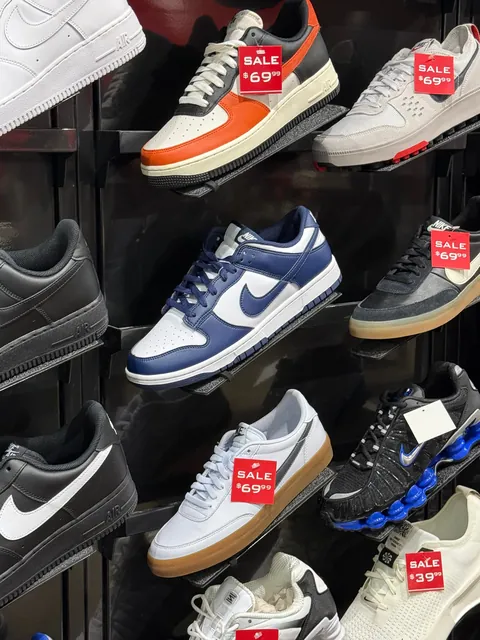 How my local footlocker have all the heat while I’m unemployed? 😭🥀