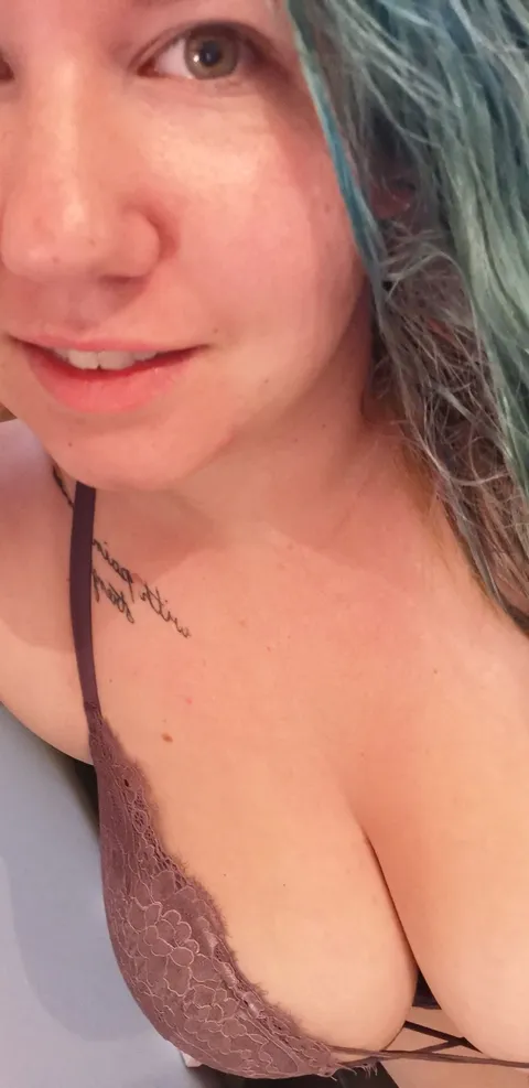 Happy Hump Day!! 😘😍 Don't forget to smile today ❤️🔥