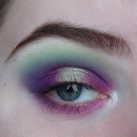 Kind of like an oil spill! 👀