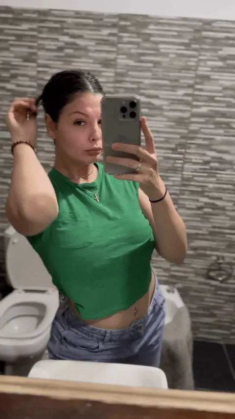 my boobs wanted to make an appearance [reveal]