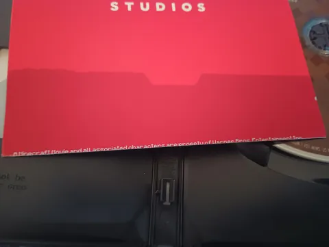 Does anyone know WTF this is that came in my box for “A Minecraft Movie”