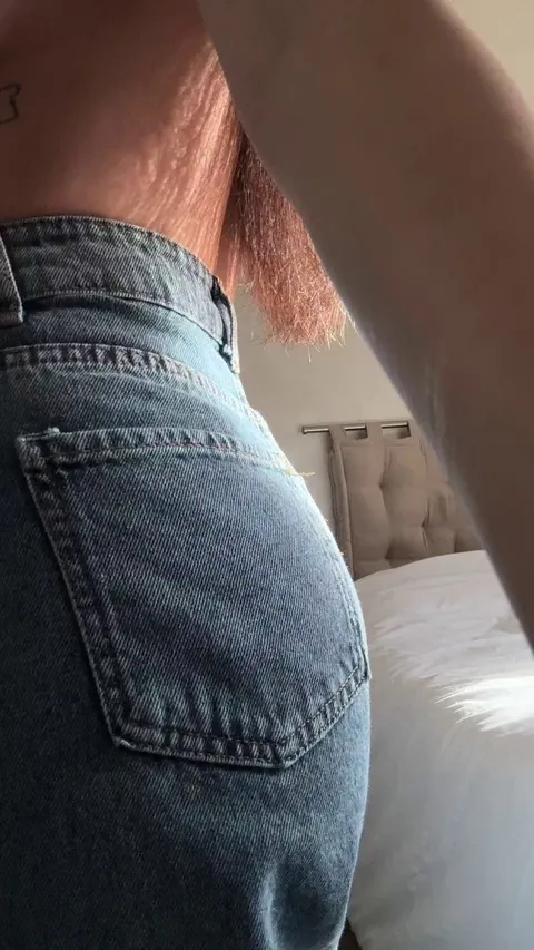 100% natural italian ass