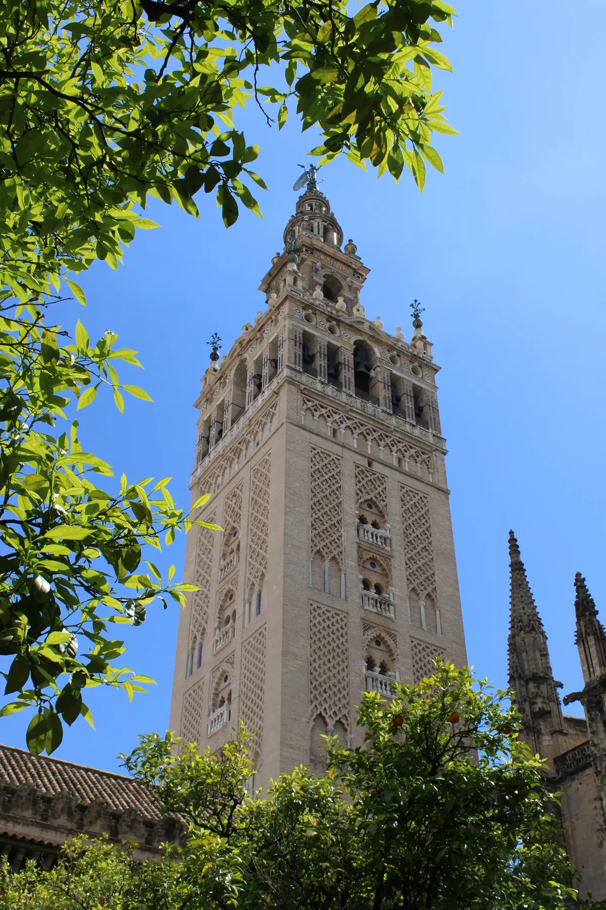 Hispanomuslim architecture (compendium)