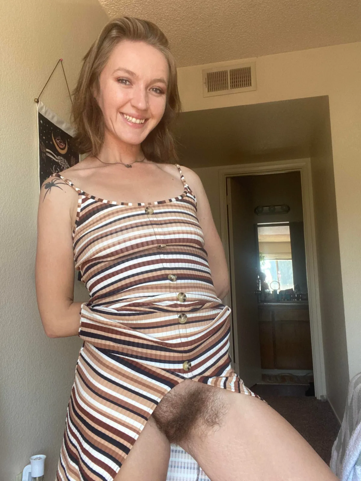 I love keeping it hairy and I love wearing no panties.