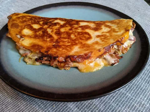 [Homemade] Carne Asada Quesadilla