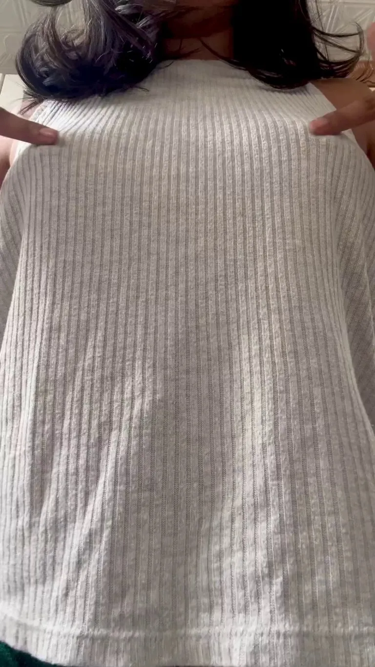 My first post on here. Say hiiiii 👋🏽😘