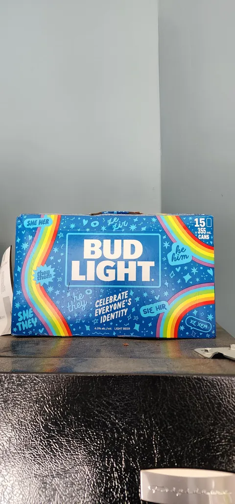 This Bud Light pack was released before the boycott controversy and it got no attention.