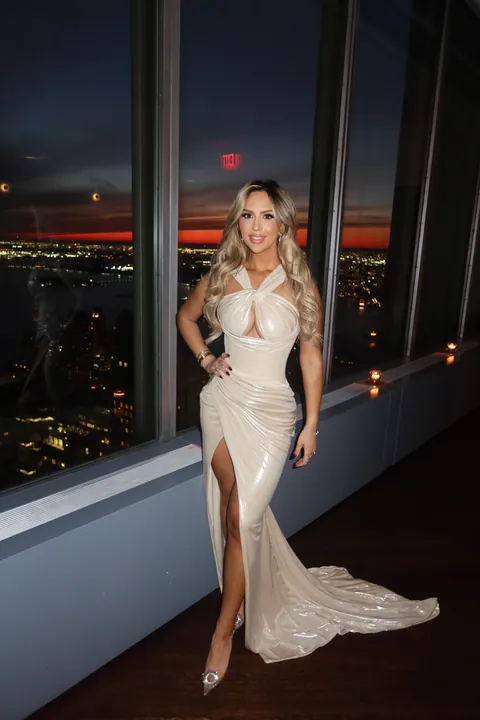 Loved this gold dress &amp; wanted to share