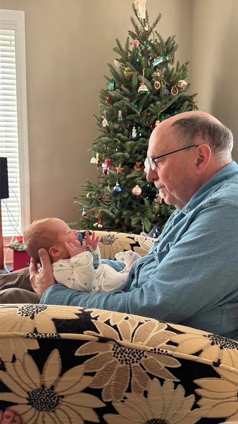 (OC) A picture of my dad with me (#1) and my newborn (#2)