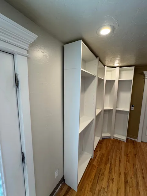 How to fill gap caused by walls not being 90 degrees