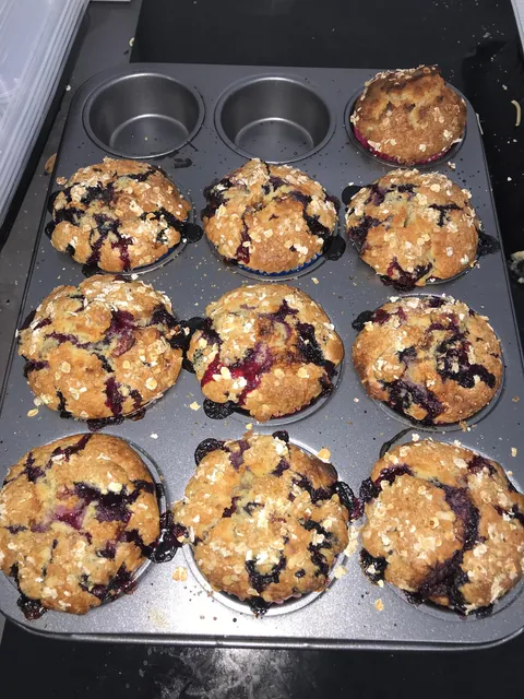 [Homemade] I made muffins and cannoli for my family