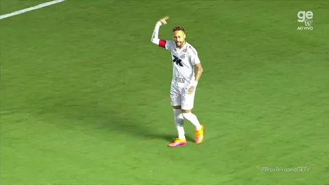 Alternative angles of Neymar's goal against Mirassol