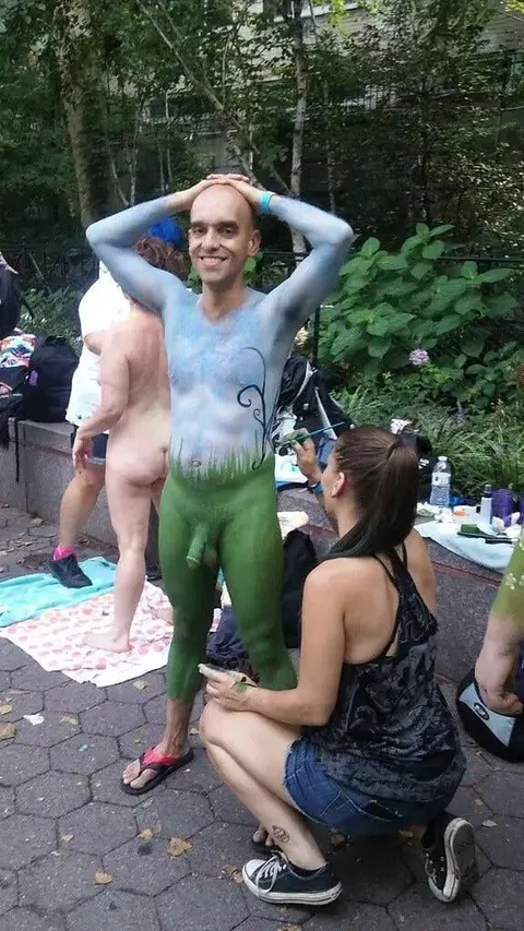 More nude painting pics CFNM