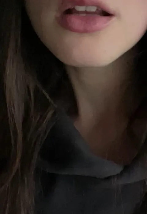 Relieve yourself in my mouth. 👄