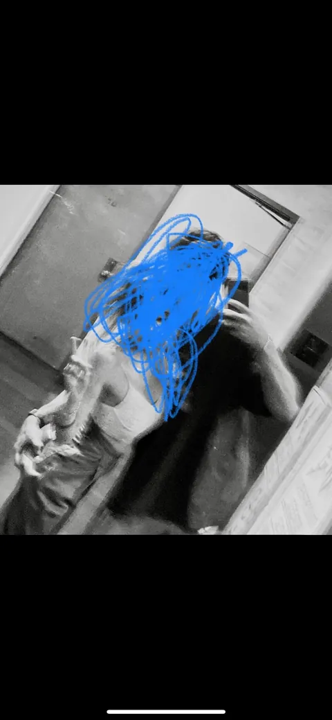 MF4M Inland Empire Looking for M to satisfy threesome/spitroasting fantasy