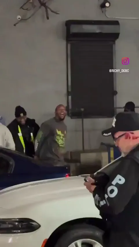 Guy in Philadelphia gets arrested by his twin brother