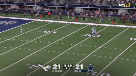 Cowboys Special Teams Big Hit Causes The Punt Returner To Fumble!!