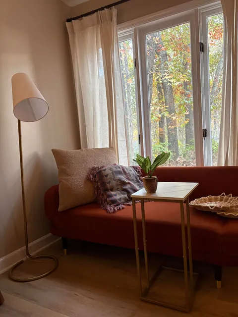 Our home ❤️ where cozy is the motto. 80% thrifted