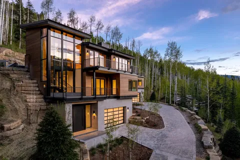Modern house near ski resort (Aspen, Colorado, US).