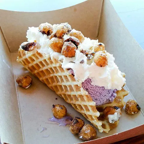 [I ate] An ice cream taco