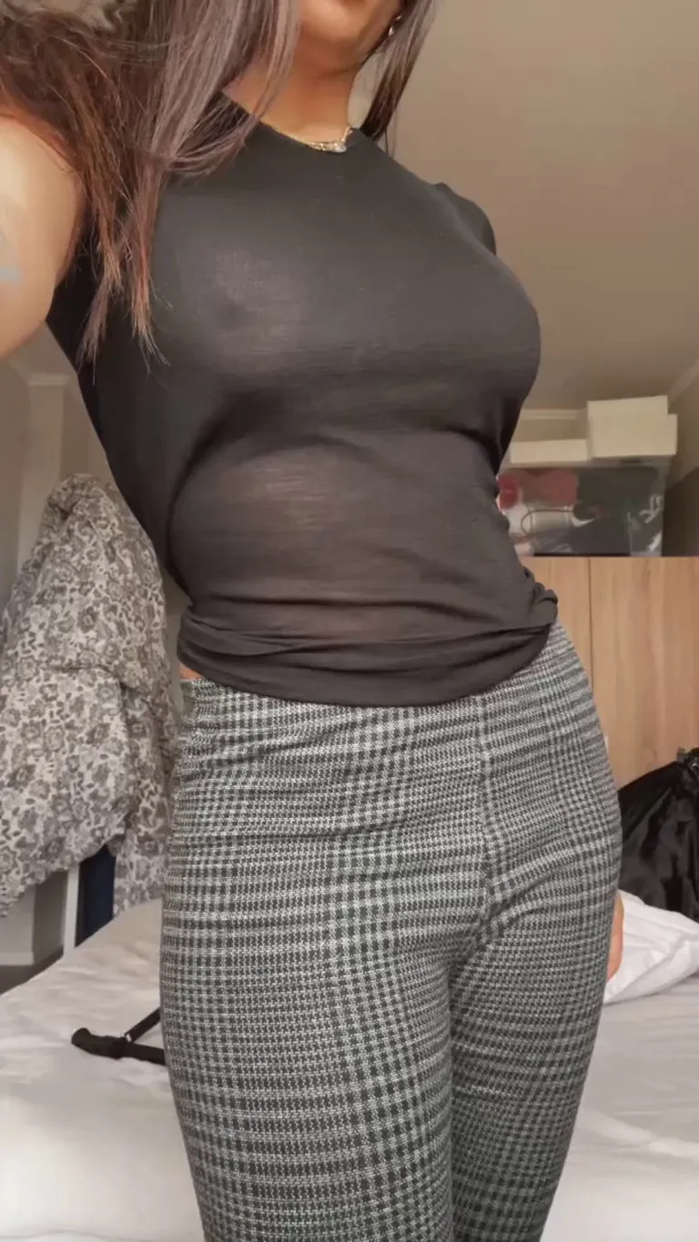 A soft natural Italian drop